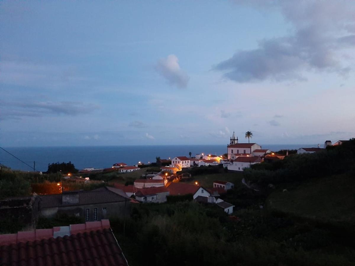 Dom wakacyjny Moradia Terra Cha Sea View 1 To 4 Pers