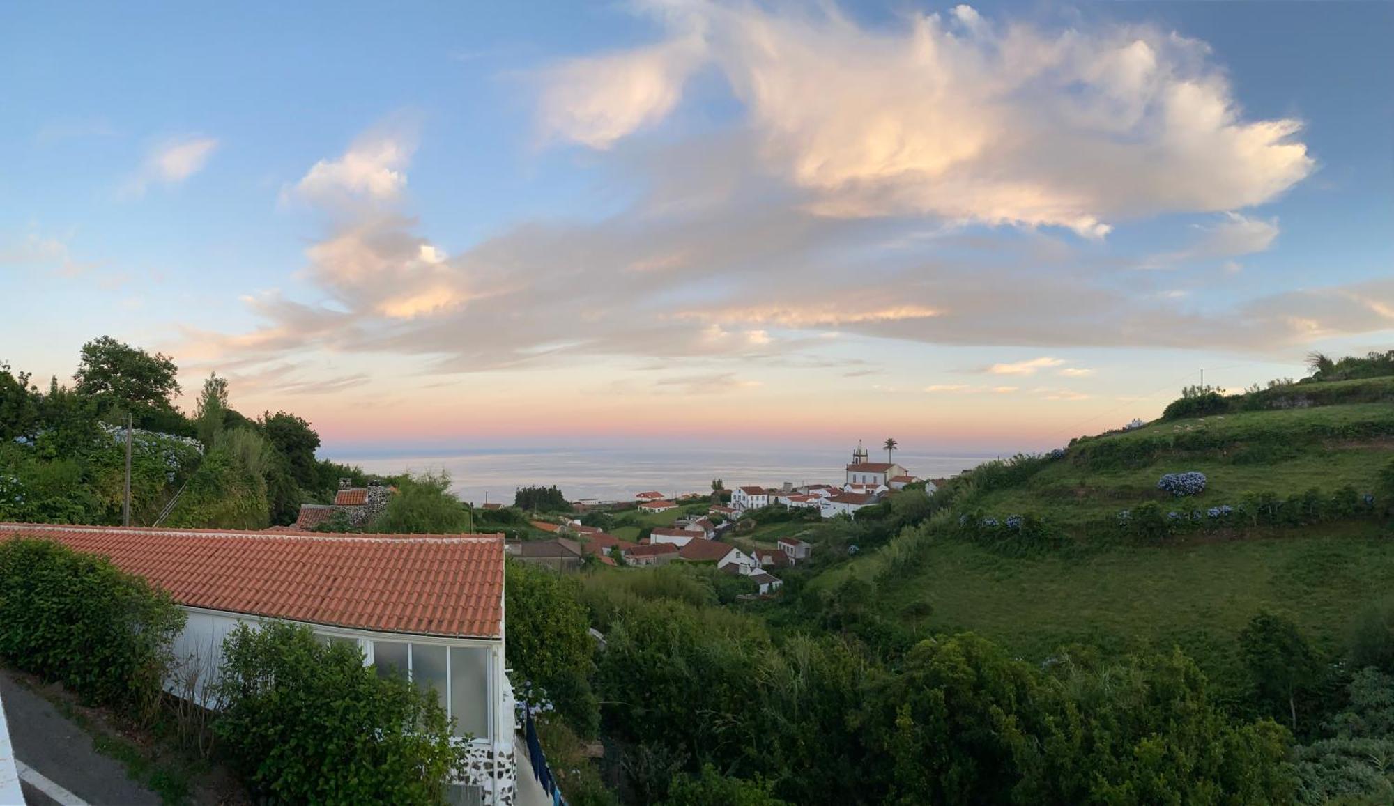 Moradia Terra Cha Sea View 1 To 4 Pers *